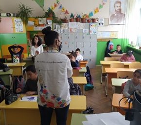 ЦСРИ БАЛЧИК ПРОВЕДЕ ИНИЦИАТИВАТА "ДА БЪДЕМ ДОБРИ ЕДИН С ДРУГ"