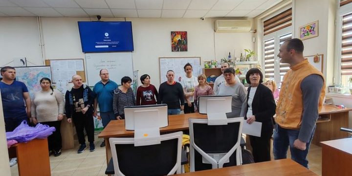 НА ГОСТИ НА ФОНДАЦИЯ „МИЛОСЪРДИЕ“ И ДЦПЛУ В СЛИВЕН
